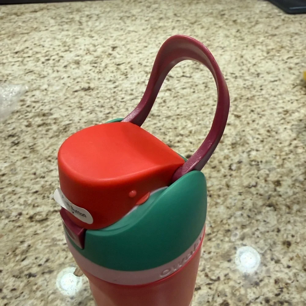 Owala Red Insulated Tumbler with Built-in Straw 24oz